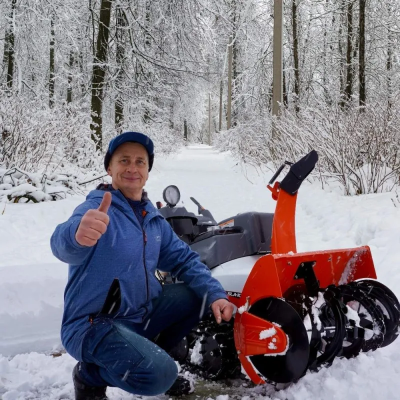 今冬はラニーニャ現象で大雪の可能性　全国で除雪機の需要高まる